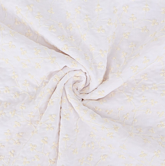 Broderie bloemetje wit (kopie)