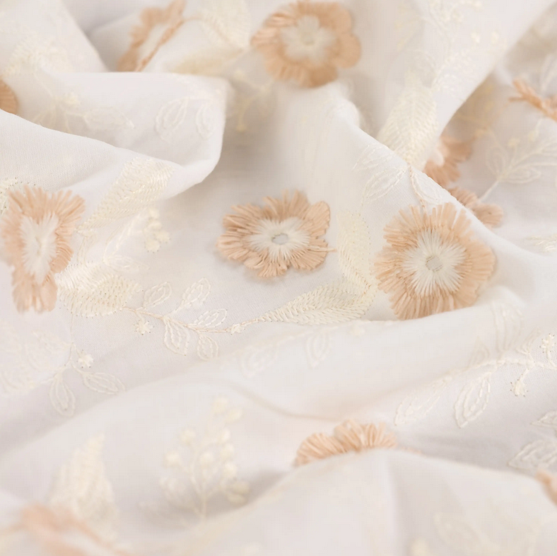 Katoenen Broderie Lovely sand Flowers 