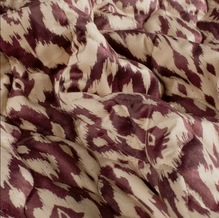 Matelassé Velvet Ecru/Bordeaux