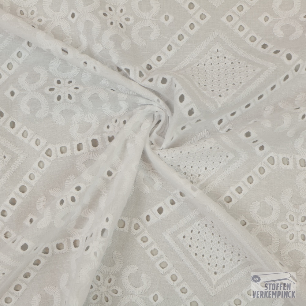 Broderie Geo 2 schulpranden Wit