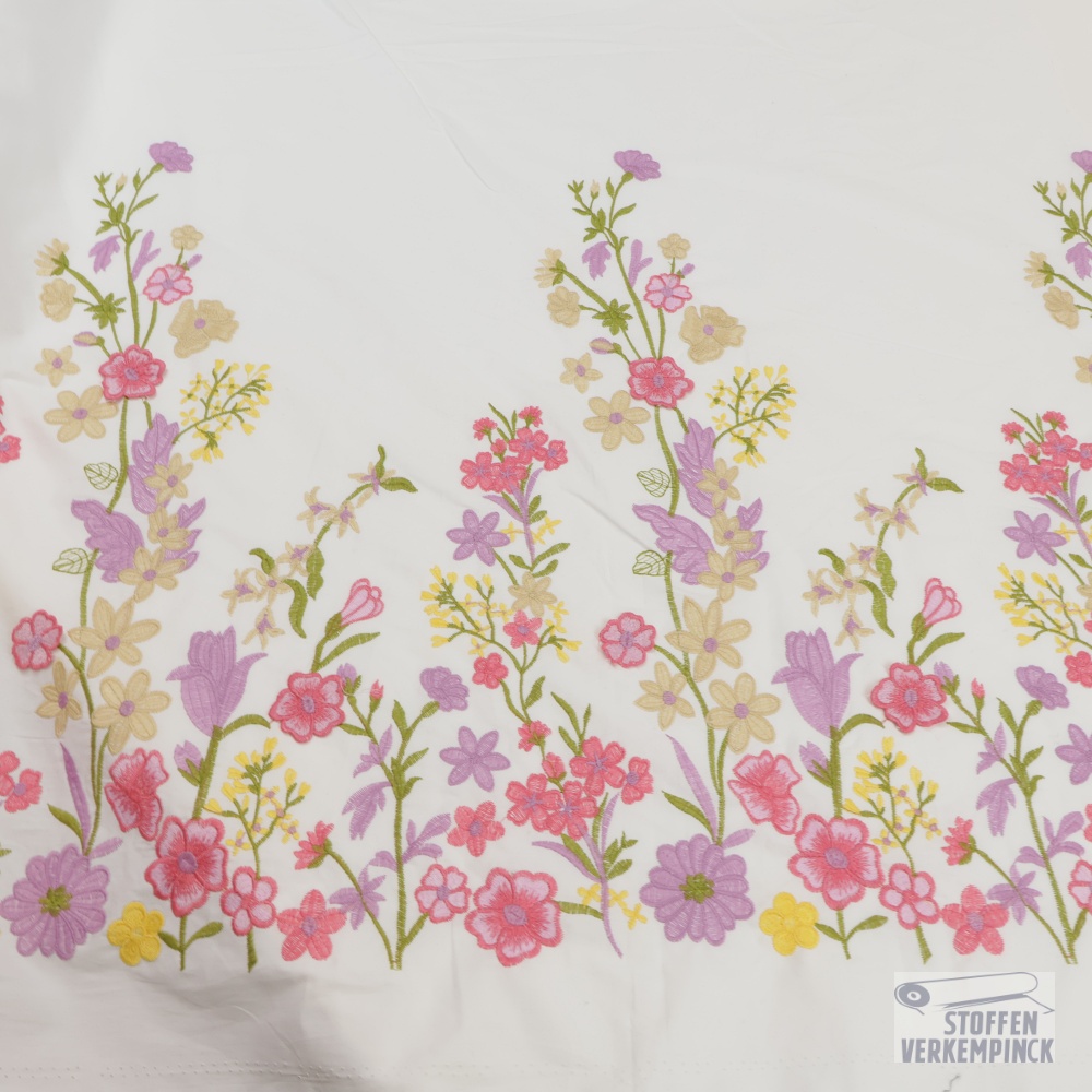 Broderie Cotton Poplin Pink