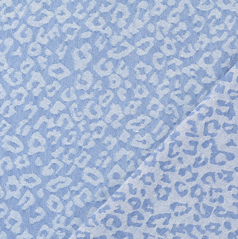 Jeans Jacquard Leopard Light Blue