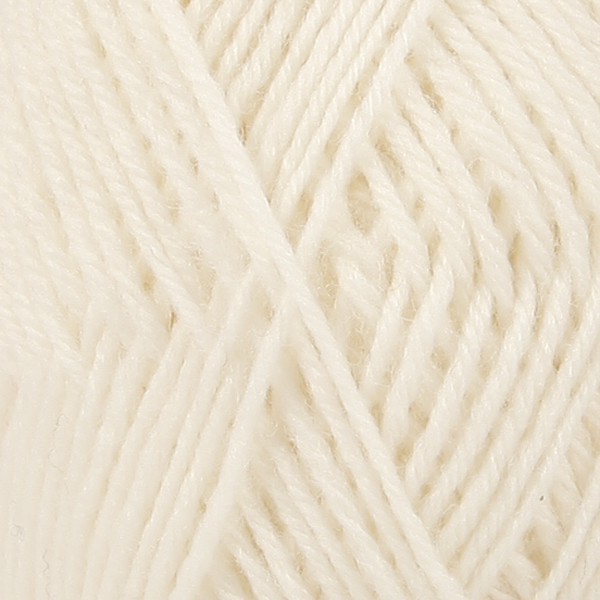 DROPS KARISMA UNICOLOR 01 off white