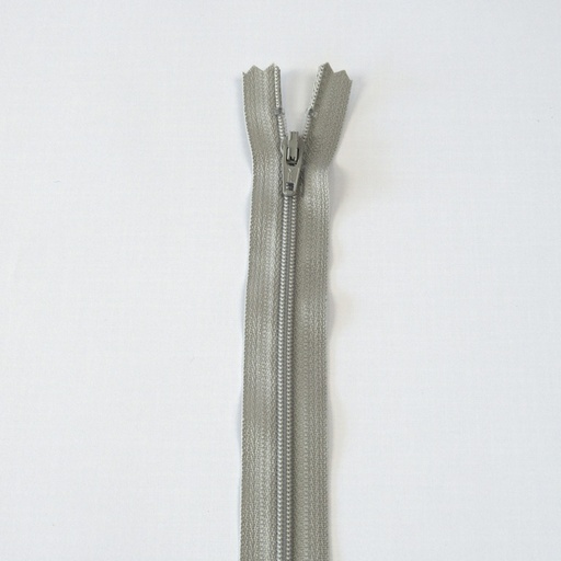 [CFC36 DAEP12-45-576] YKK Nylon spiraalrits niet deelbaar -45cm-Parel Grijs