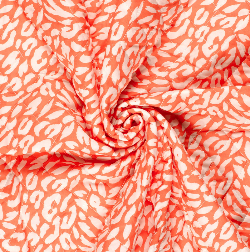Matelassé Print Salmon/White