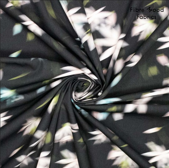 Poplin Flowers Blur Black