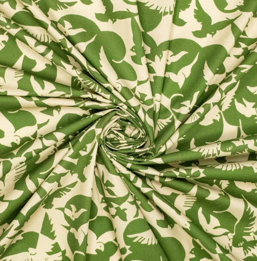 Poplin Pigeons Green / Light Beige
