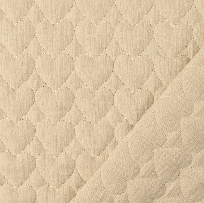 Matelassé Tetra Broderie Heart Ecru (kopie) (kopie)