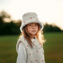 Teddy Jacquard Strawberries Ecru