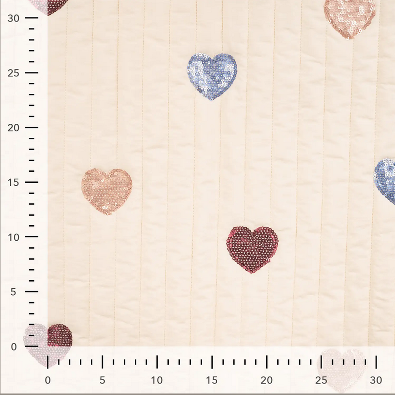 Matelassé Quilted Hearts paillet Ecru
