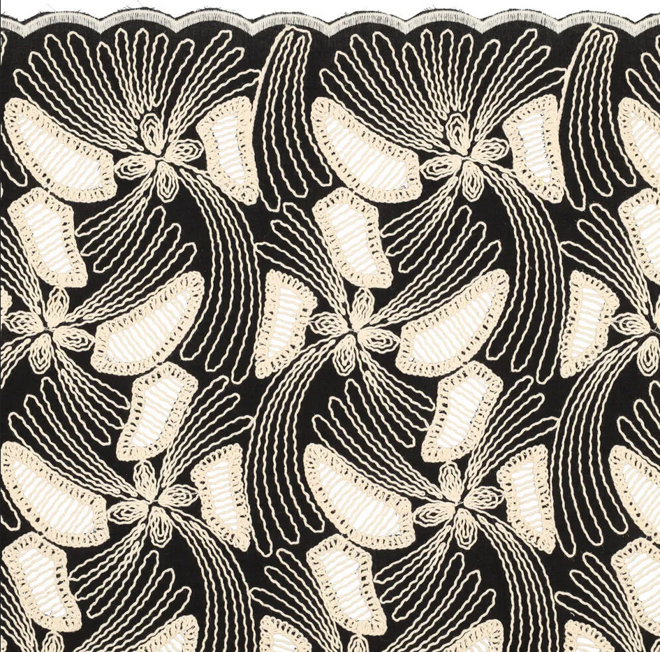 Broderie Anouk Black 2 side uncutted border