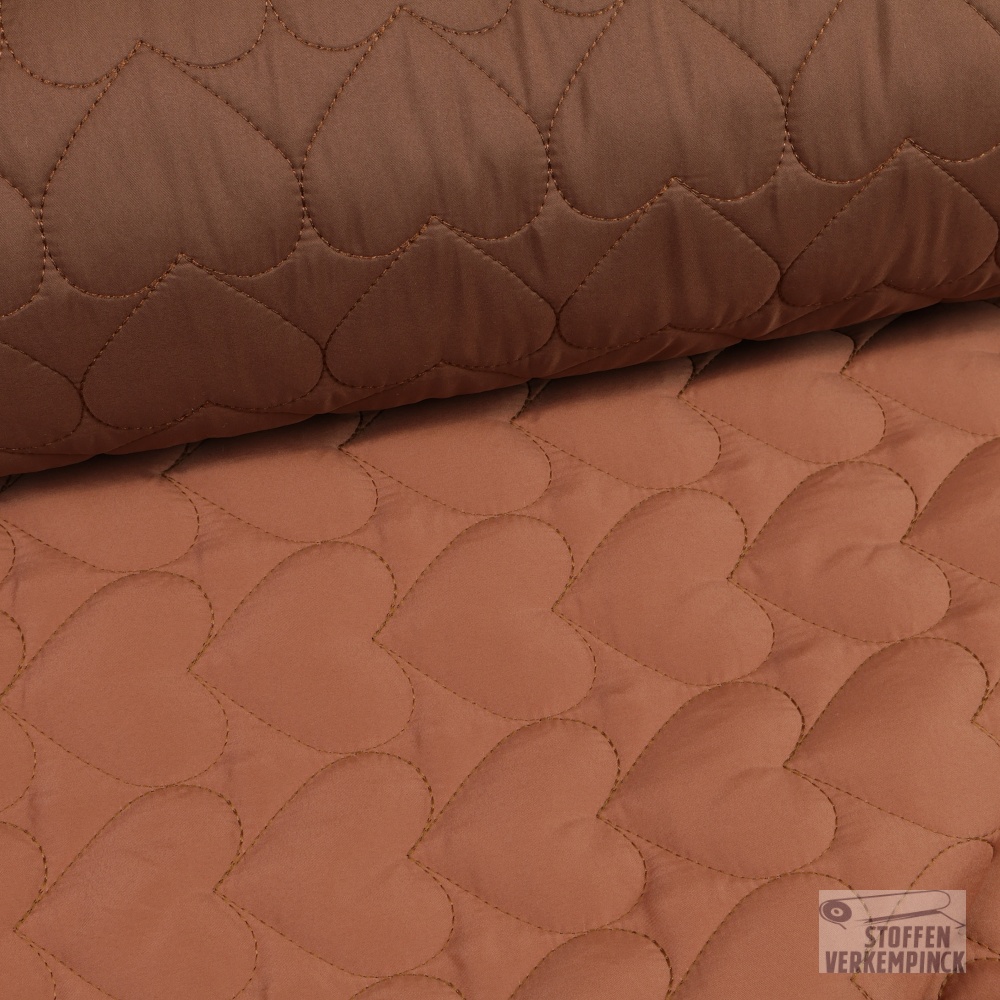 Matelassé Waterproof Hearts Caramel