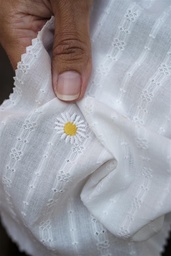 [PN-0192748] Broderie "Have a nice Daisy!" - Offwhite
