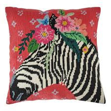 [DI-GCS112] Borduurpakket Kussen 40cm x 40cm Zebra incl kussenrug met rits  