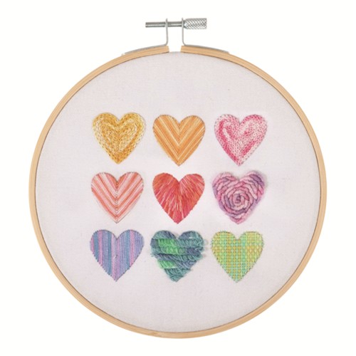 [DI-TCK055] Borduurpakket met borduurring 15cm Ombre Hearts