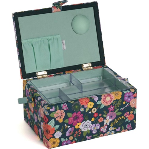 [DI-MRME.575] Naaidoos 18,5 x 25,5 x 14,5cm  : Bloemen groen geborduurd 